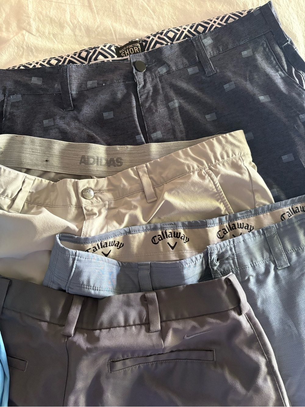 Men's Blue and Gray Golf Casual Shorts Size ranging from 33-34 (5 Pairs)
